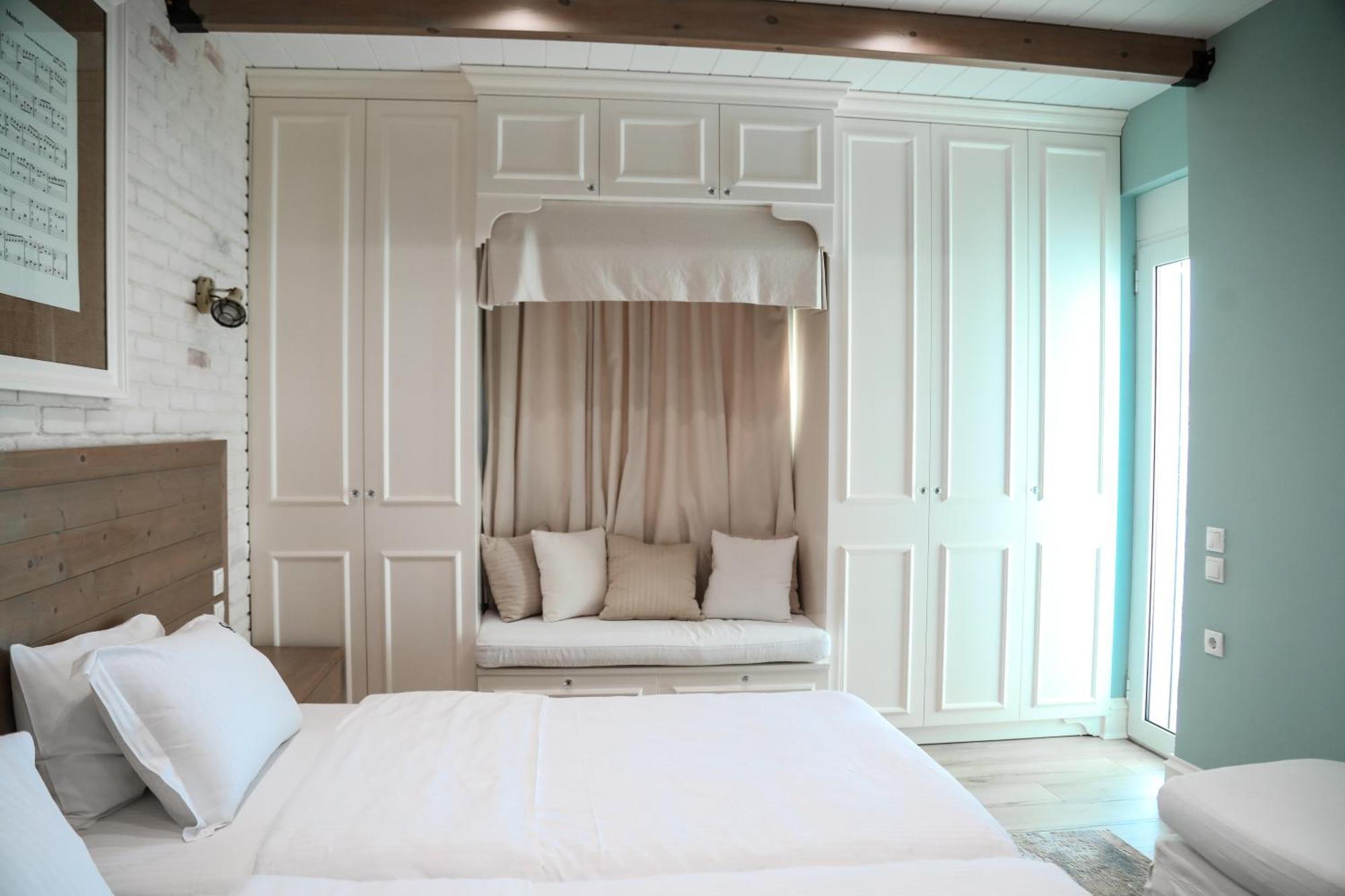 Limani Luxury Apartments Beachfront Sarandë Exterior foto